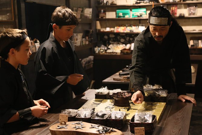 Ninja Hands-On 1-Hour Lesson in English at Kyoto - Entry Level - Ninja Techniques From a Master