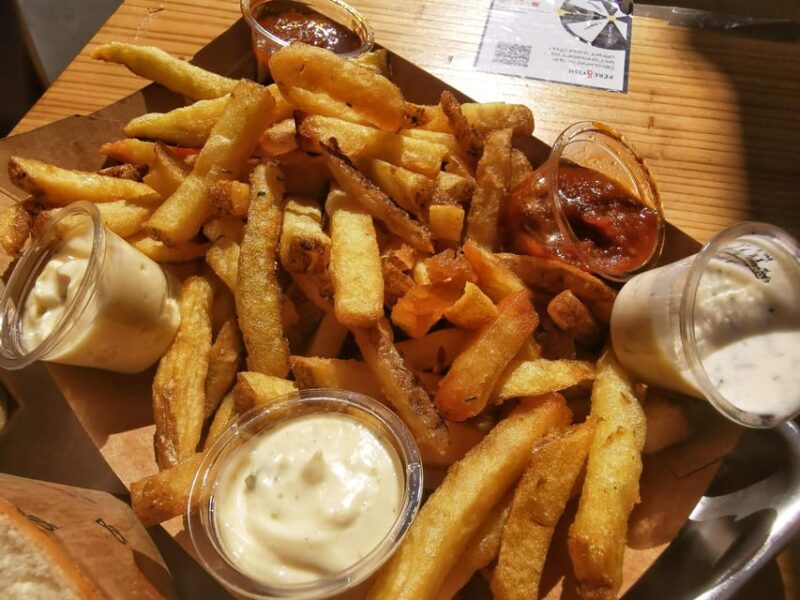 No Diet Club - a Selection of the Best Burgers in Paris ! - Key Points