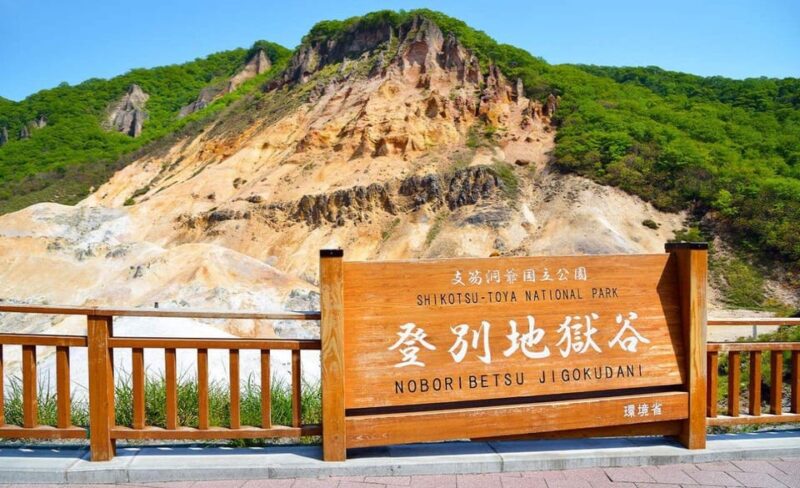 Noboribetsu Lake Toya & Otaru Panoramic One Day Tour - Historic Charm of Otaru