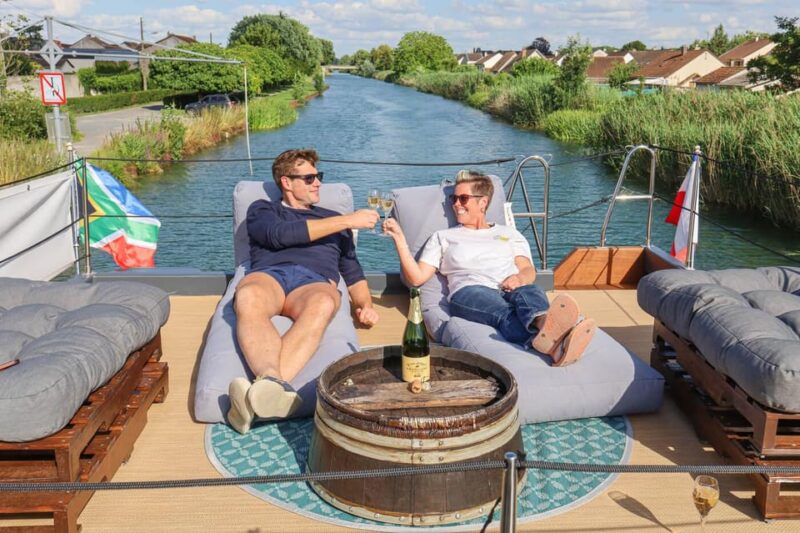 Nocturnal Eclipse - Evening Private Boat Cruise in Champagne - Eco-Responsible Design