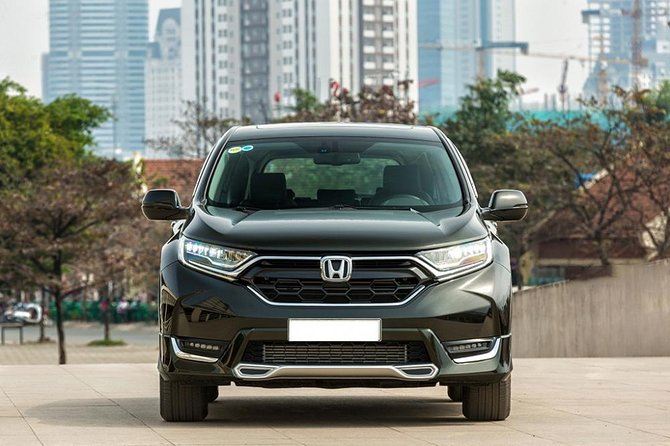 Noi Bai Airport to Ha Noi City Transfer by Private Car - Confirmation and Accessibility