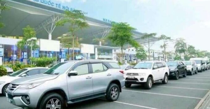 Noi Bai Airport to Hanoi Old Quarter - 4 Seater Car - Recap