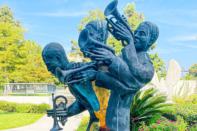 Nola Voodoo Walking Tour With High Priestess Guide in New Orleans - Accessibility and Accommodations