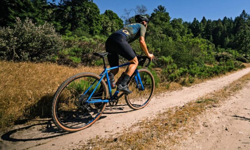 Nolimit Rides With Gravel Bike Rental 1 Day - Bike Details