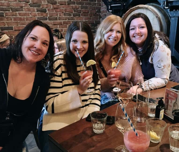 NON BUS VIP GMC YUKON Old Mission Traverse City Wine Tour - The Experience: What Travelers Are Saying