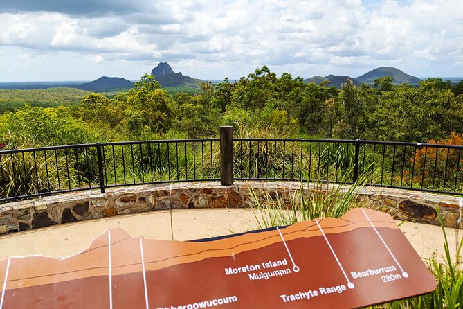 Noosa, Aussie Animals & Glass House Mountains From Brisbane - Discovering the Glass House Mountains