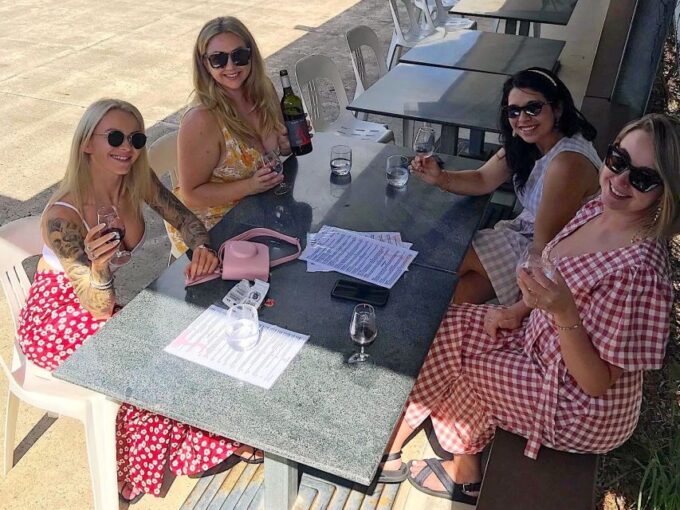 Noosa: Maleny & Montville Tour With Lunch & Wine Tasting - Guided Experiences
