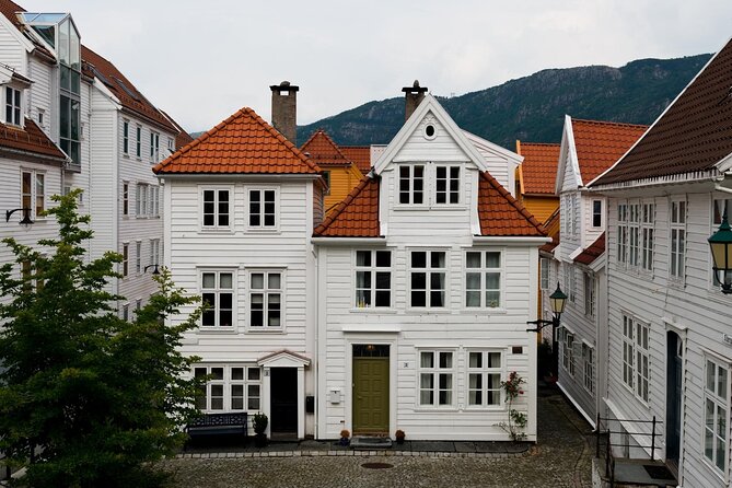 Nordnes: The Hidden Gem of Bergen Walking Tour - Uncovering the Areas Rich History