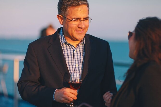 Norfolk Buffet Dinner Cruise - Dining Offerings