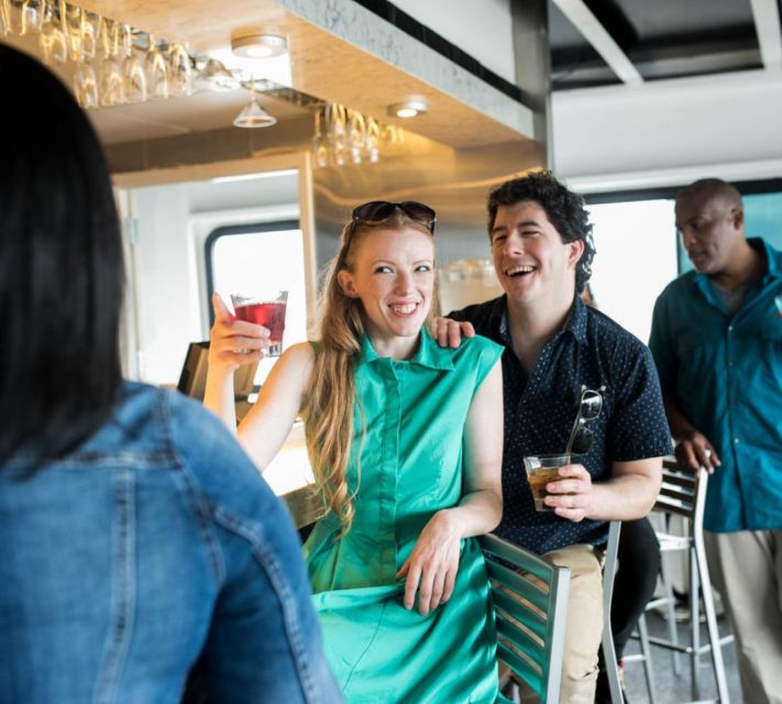 Norfolk: Elizabeth River Sunday Buffet Brunch Cruise - Dress Code and Climate