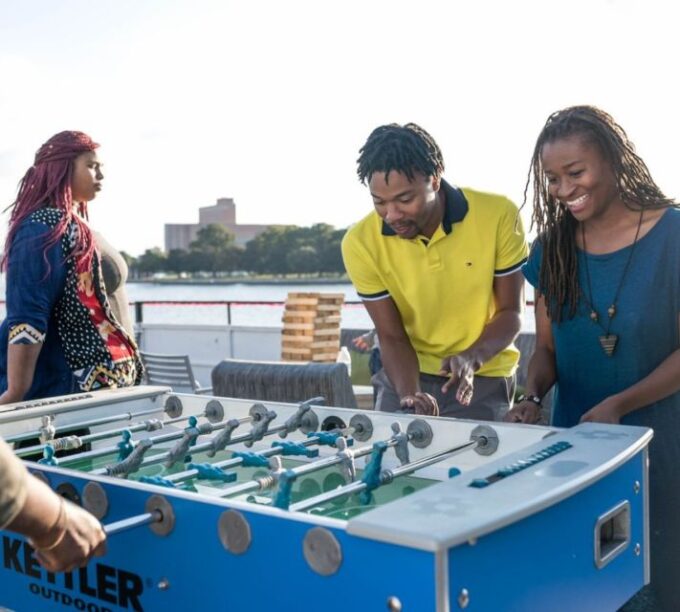 Norfolk: Elizabeth River Sunday Buffet Brunch Cruise - Group Reservations