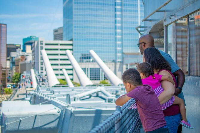 Norfolks Combo Tickets - Virginia Zoo & Battleship Wisconsin - Key Points