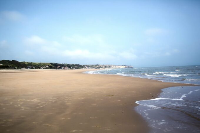 Normandy D-Day Beaches: Day Trip From Paris With Lunch - Key Attractions and Landmarks