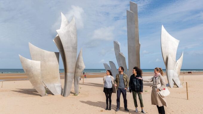 Normandy D-Day Beaches: Day Trip From Paris With Lunch - Transportation and Logistics