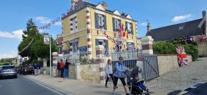 Normandy Landing Beaches: Private Day Tour From Le Havre - Customization and Additional Options