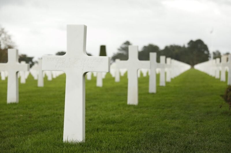 Normandy: Private Guided Tour With a Licensed Guide - Pickup and Drop-off