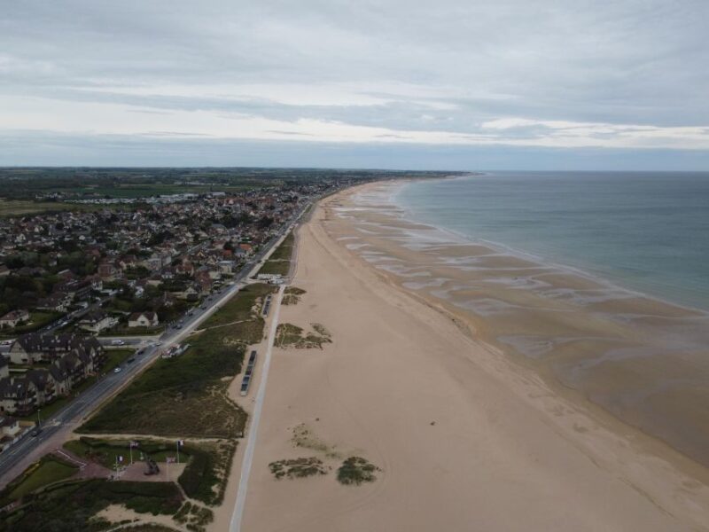 Normandy: Private Guided Tour With a Licensed Guide - Arromanches Artificial Harbor