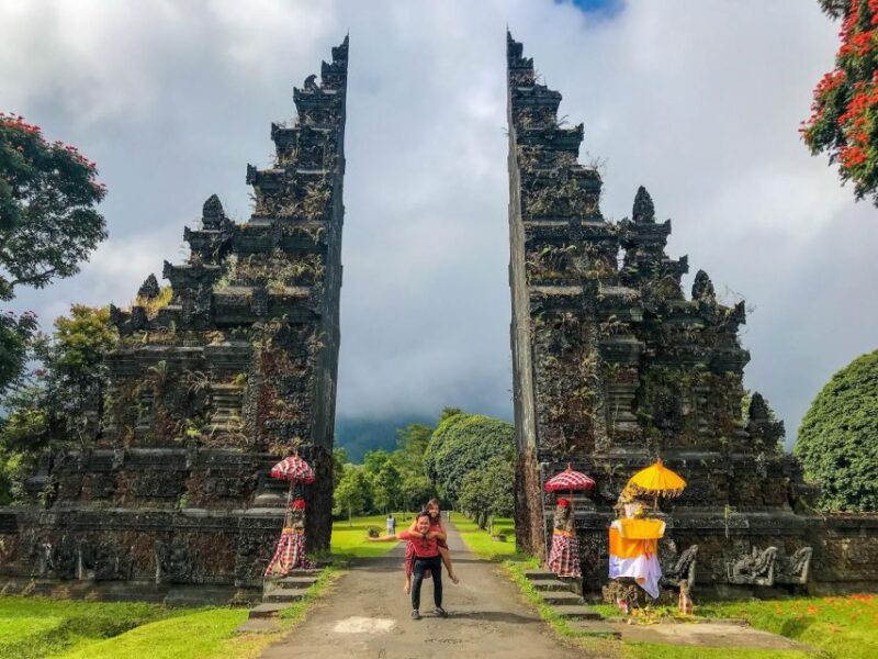 North Bali: Banyumala Waterfall and Ulun Danu Beratan Temple - Handara Iconic Gate