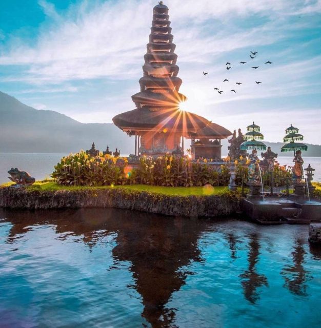 North Bali: Sekumpul Waterfall and Ulun Danu Temple Tour - Key Points