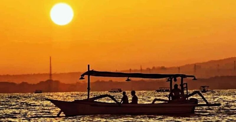 North Bali : Sunrise Dolphin Trip at Lovina Beach - Key Points