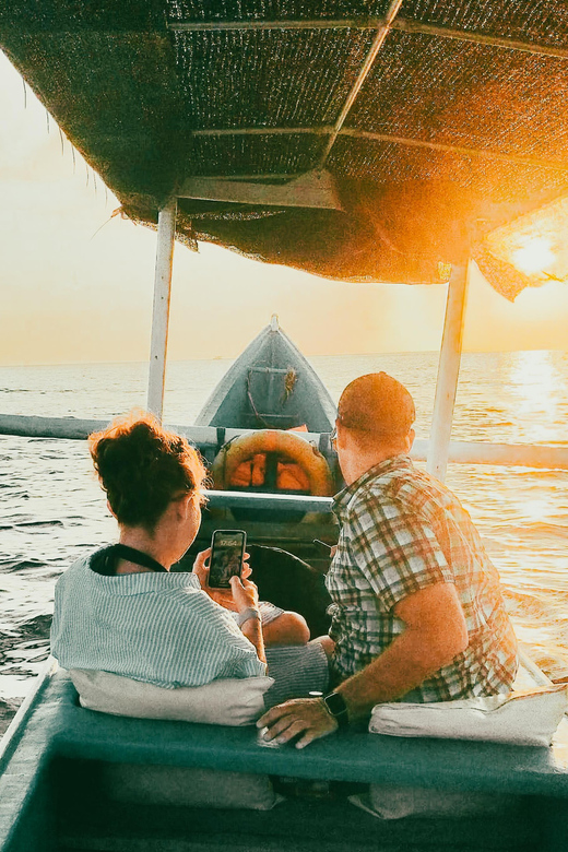 North Bali: Swim, Snorkel, Breakfast With Dolphins at Lovina - Key Points