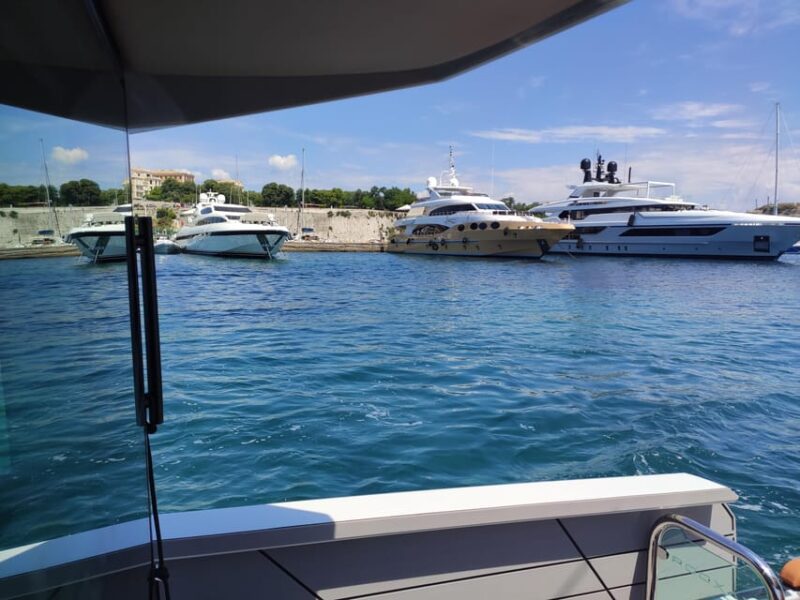 NORTH EAST YACHT COASTAL EXPERIENCE - SEMI PRIVATE - Booking and Cancellation Policy