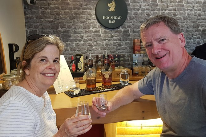 North Highland Deluxe Whisky Tour With Castle Admission - Exploring Dunrobin Castle