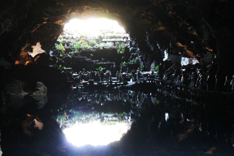 North Lanzarote: Cave, Jameos Del Agua, and Viewpoint - Cueva De Los Verdes