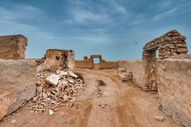 North of Qatar Tour - Al Jassasiya Mosque and History