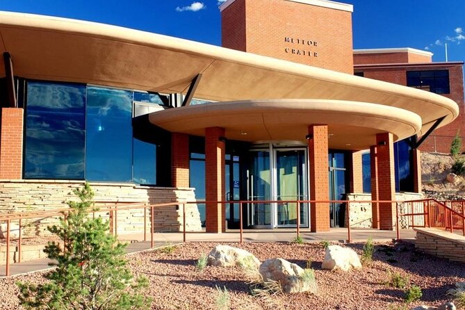 Northern Arizona Meteor Crater and Walnut Canyon From Phoenix - Private Tour - Exploring Walnut Canyons Ancient Dwellings