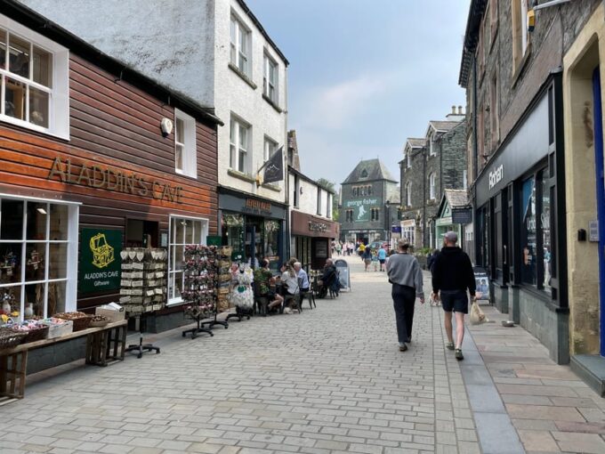 Northern Lake District: Keswick Through The Ages Audio Tour - Local Figures and Landmarks