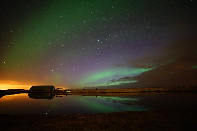 Northern Lights Minibus Tour With Hot Cocoa, Blankets & Photos - Booking and Cancellation Policy