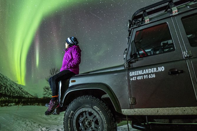 Northern Lights Private Tour With Your Special Ones - Greenlander - Departure Time and Guide Options