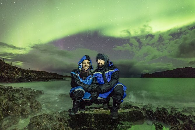 Northern Lights Private Tour With Your Special Ones - Greenlander - Weather Considerations and Accessibility