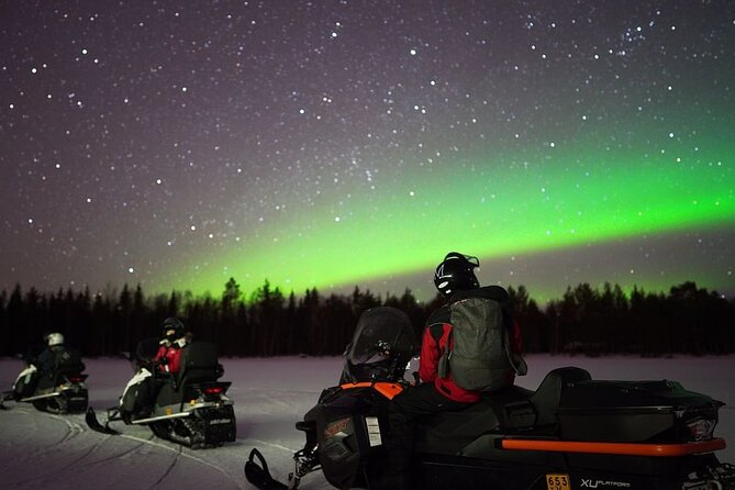 Northern Lights Snowmobile Hunt - Inclusions and Exclusions