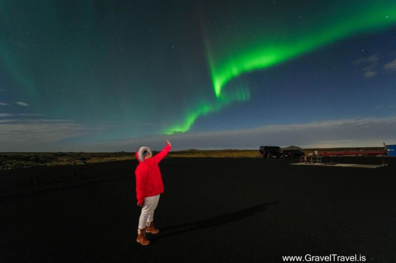 Northern Lights Tour From Reykjavik With Photography - Experience Highlights