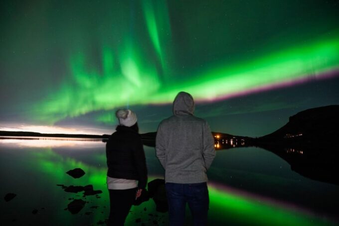 Northern Lights Tour From Reykjavik With Photography - Photography Tips
