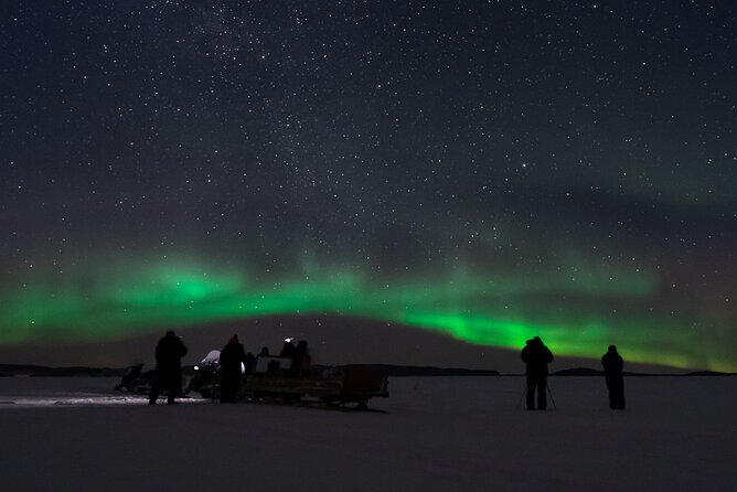 Northern Lights Tour to Lake Inari From Ivalo, Reindeers & Dinner - Transportation and Activities