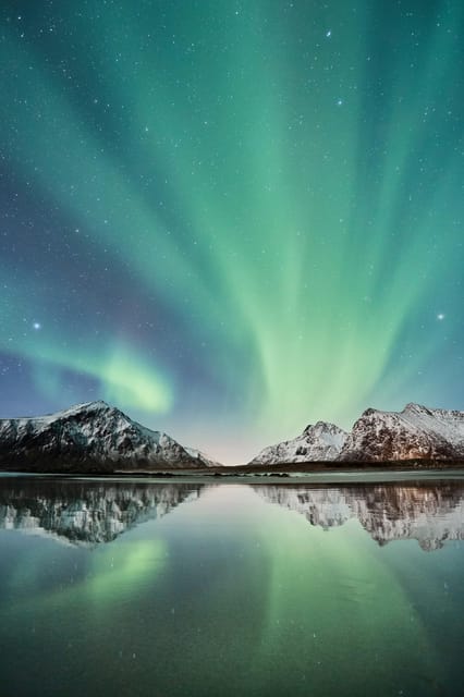 Northern Lights Tour With Campfire, Snacks and Videos - Key Points