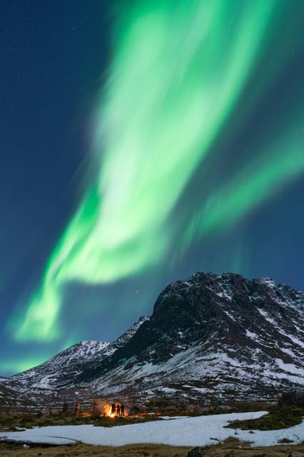 Northern Lights Tour With Campfire, Snacks and Videos - Booking and Cancellation