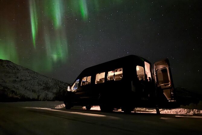 Northern Lights Tour With Hot Food and Drinks in Tromso - Tour Highlights