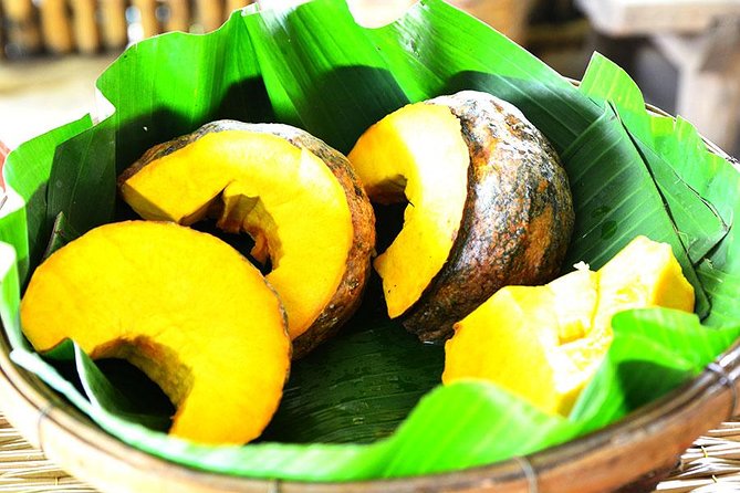Northern Thai Cooking Class in Chiang Mai in a Countryside Home - Preparing Traditional Ingredients