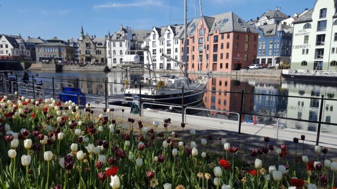 Norwegian Coastal Cities: Smartphone Audio Guide App - Cities Covered