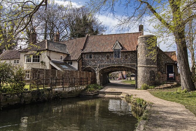 Norwich Tour App, Hidden Gems Game and Big Britain Quiz (1 Day Pass) UK - Booking and Reservation Process