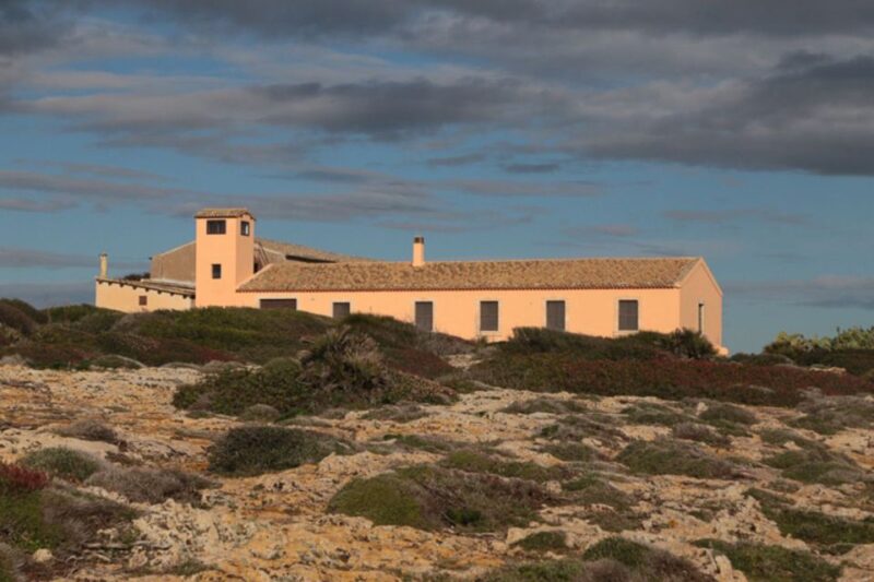 Noto: Guided Trekking and Birdwatching at Vendicari Reserve - Meeting Point and Parking