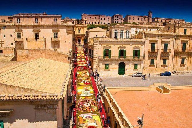 Noto Private Tour From Syracuse With Sicilian Arancino - Tailored Transportation and Guidance