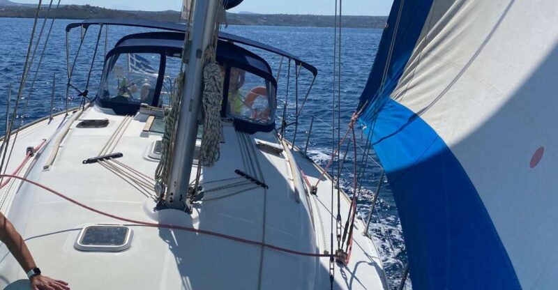 Notos Day Sailing Cruise - Included Amenities