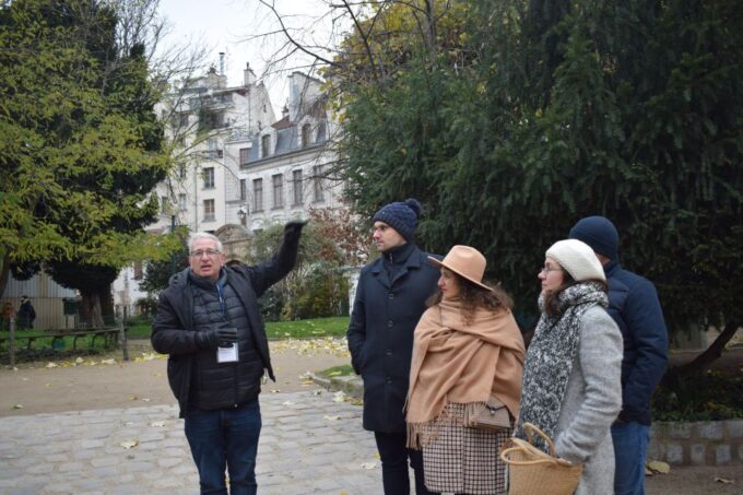 Notre-Dame Cathedral Exterior & Latin Quarter Guided Tour - Inclusions and Exclusions