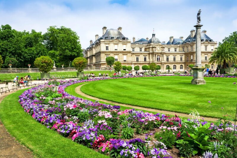 Notre Dame Mystery and Latin Quarter Walking Tour - Cultural Experience