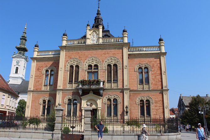 Novi Sad and Sremski Karlovci Private Tour With Wine Tasting - Pricing and Policies